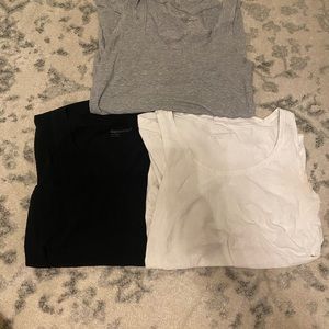 Gap Maternity tank top set (3)